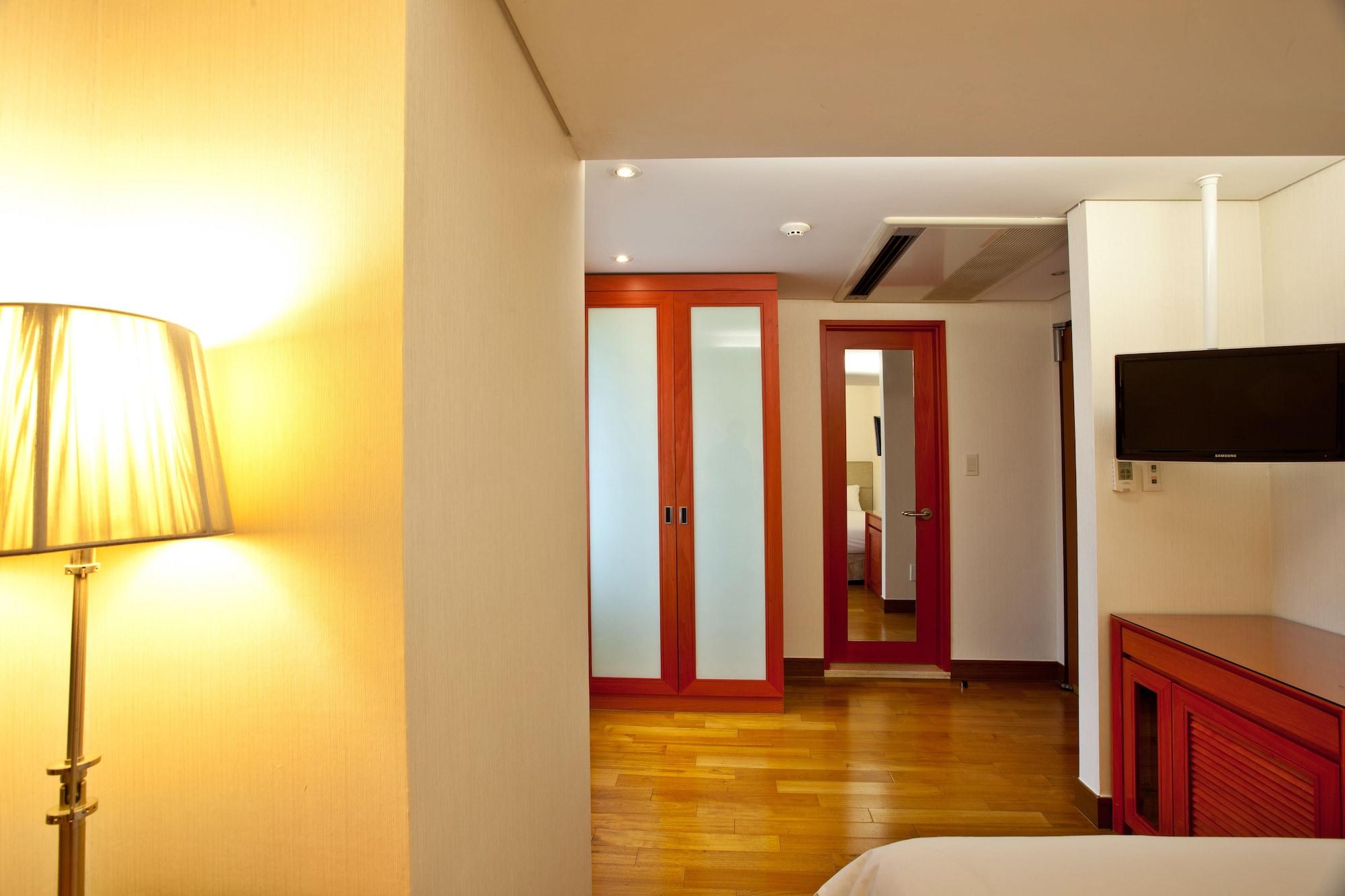 Hotel Prince Szöul Kültér fotó