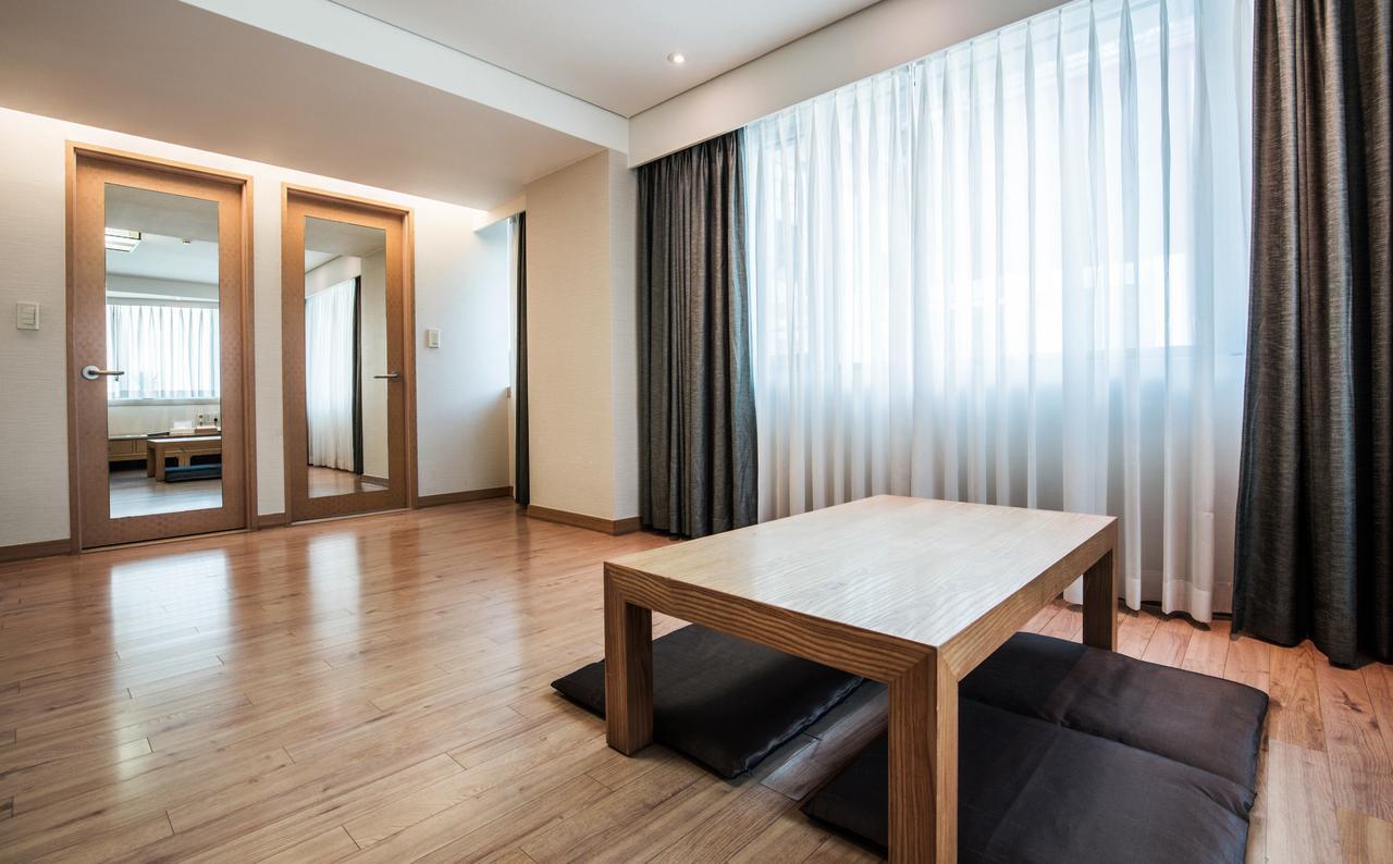 Hotel Prince Szöul Kültér fotó